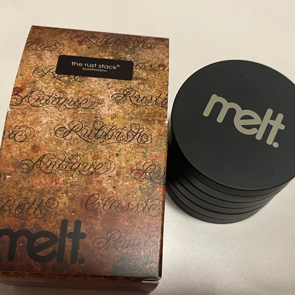 Melt cosmetic stack eyeshadow palette - Picture 1 of 3